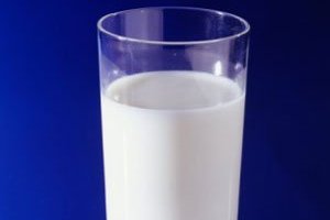 Молоко: полезность и вред